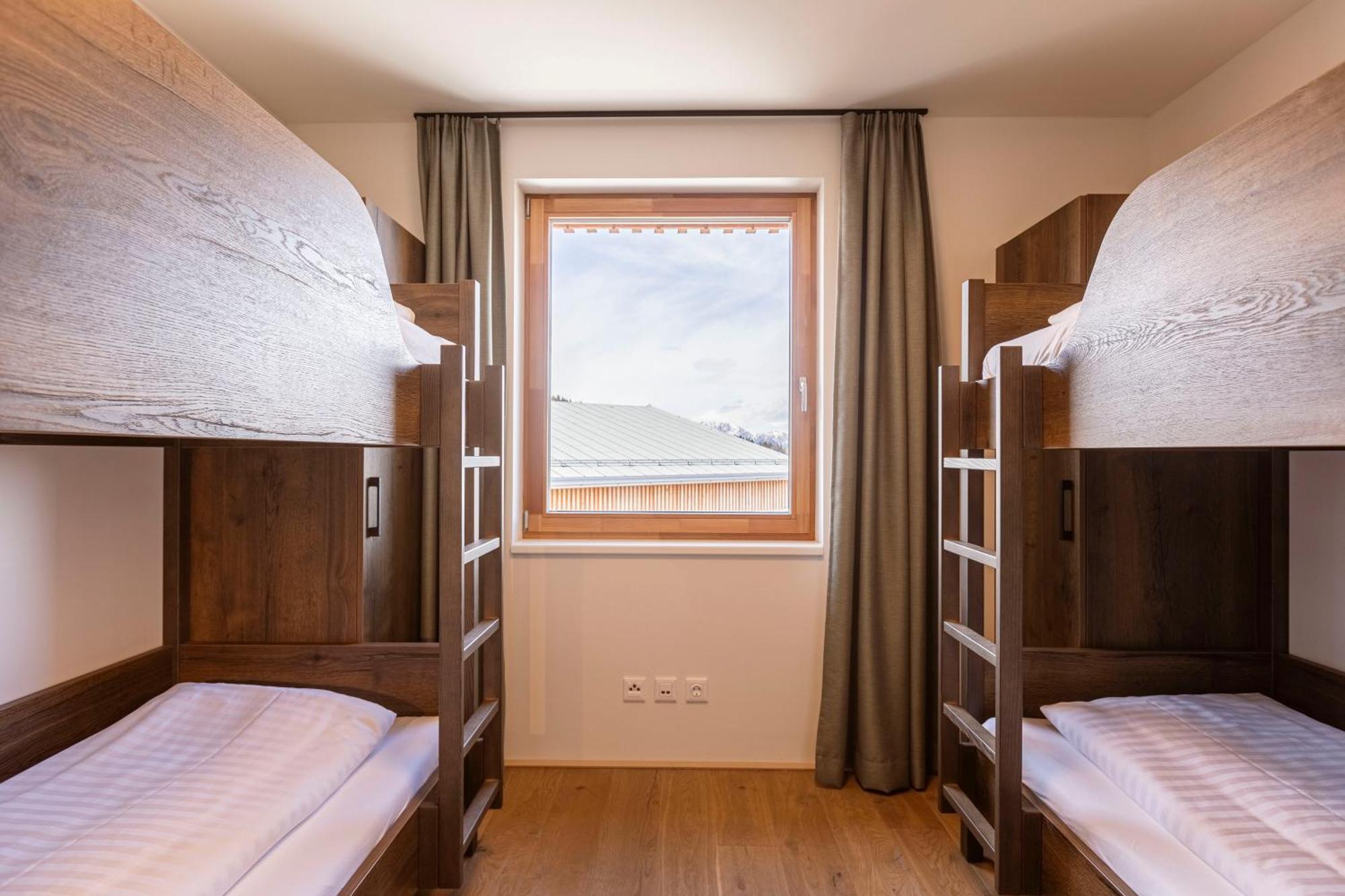 Almresort Sonnenalpe Nassfeld By Alps Resorts Buitenkant foto