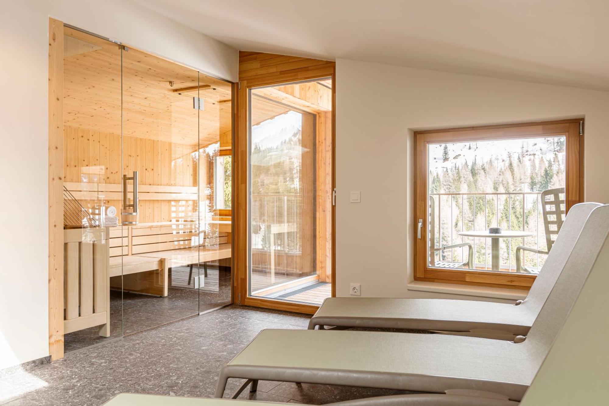 Almresort Sonnenalpe Nassfeld By Alps Resorts Buitenkant foto