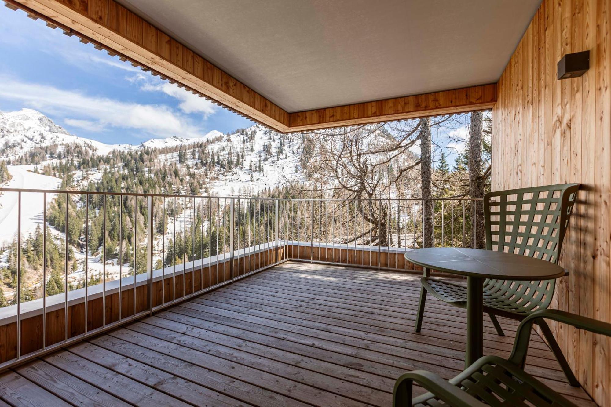 Almresort Sonnenalpe Nassfeld By Alps Resorts Buitenkant foto