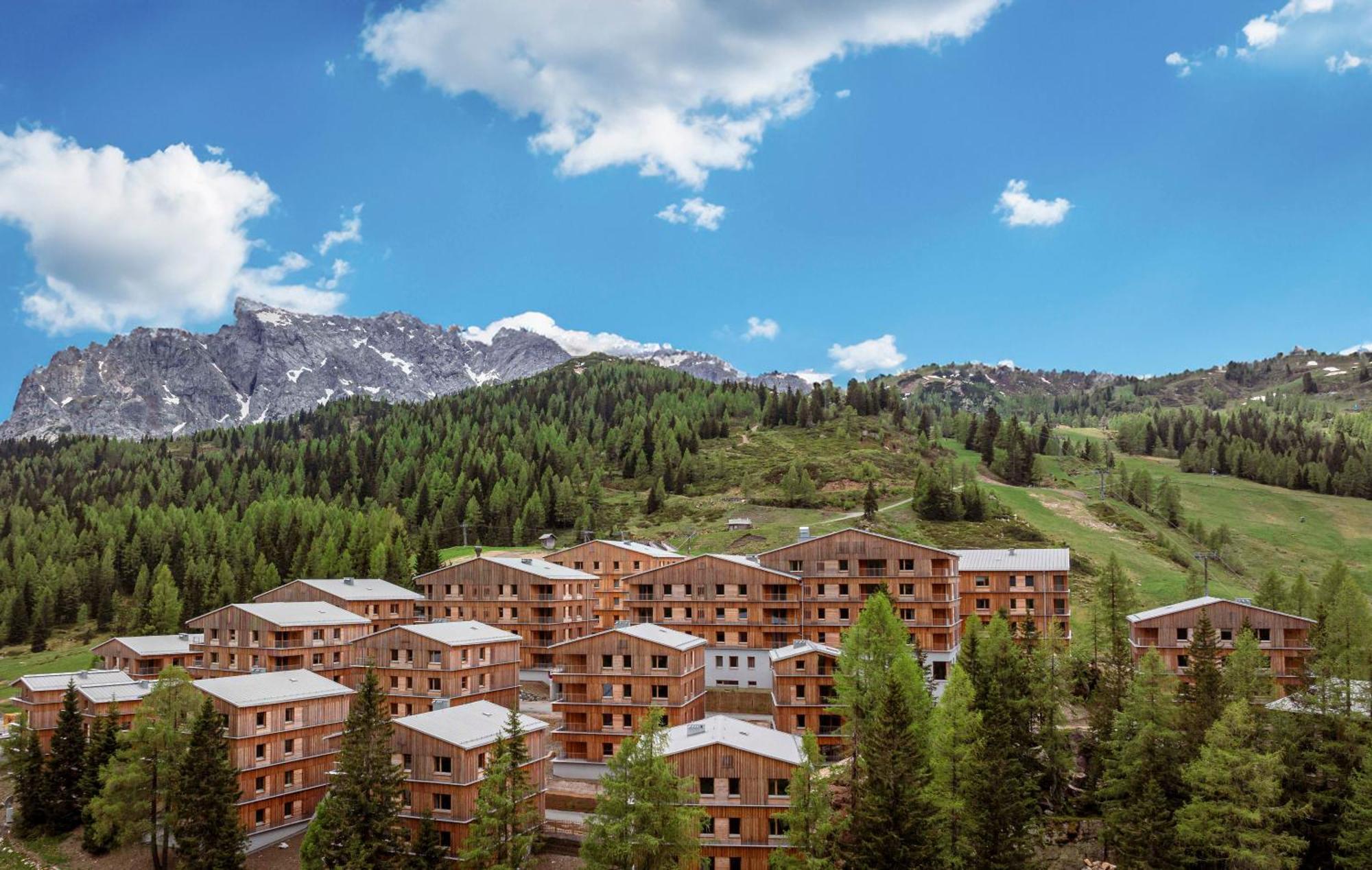 Almresort Sonnenalpe Nassfeld By Alps Resorts Buitenkant foto