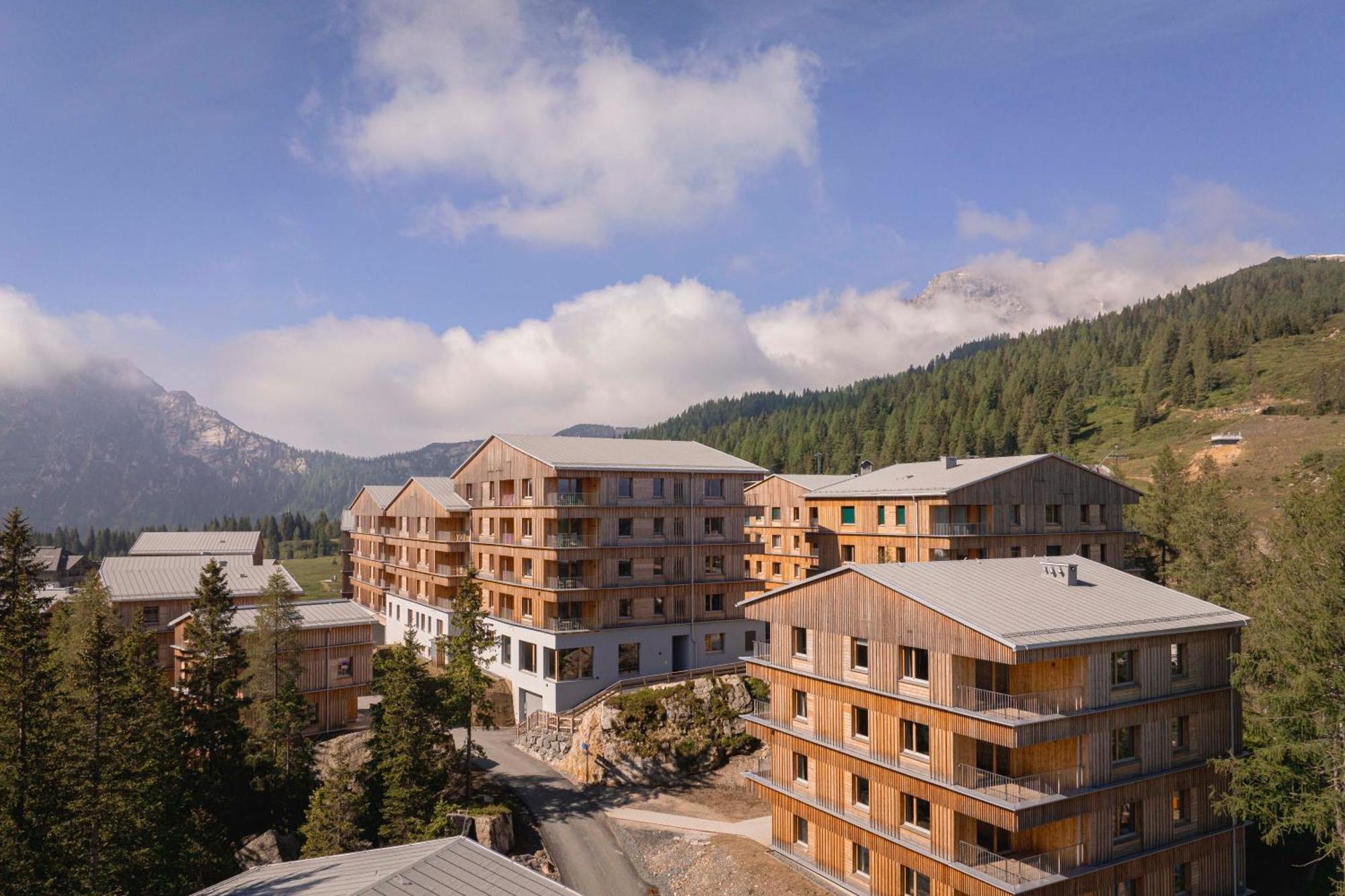 Almresort Sonnenalpe Nassfeld By Alps Resorts Buitenkant foto