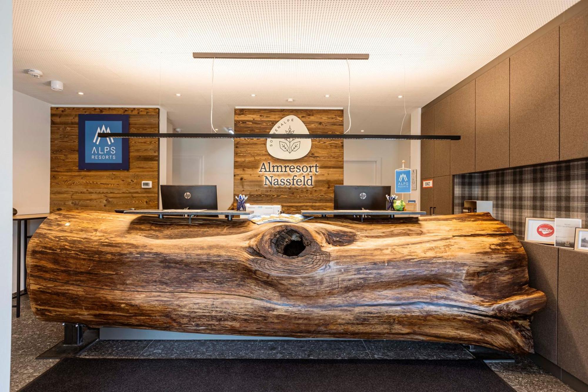 Almresort Sonnenalpe Nassfeld By Alps Resorts Buitenkant foto