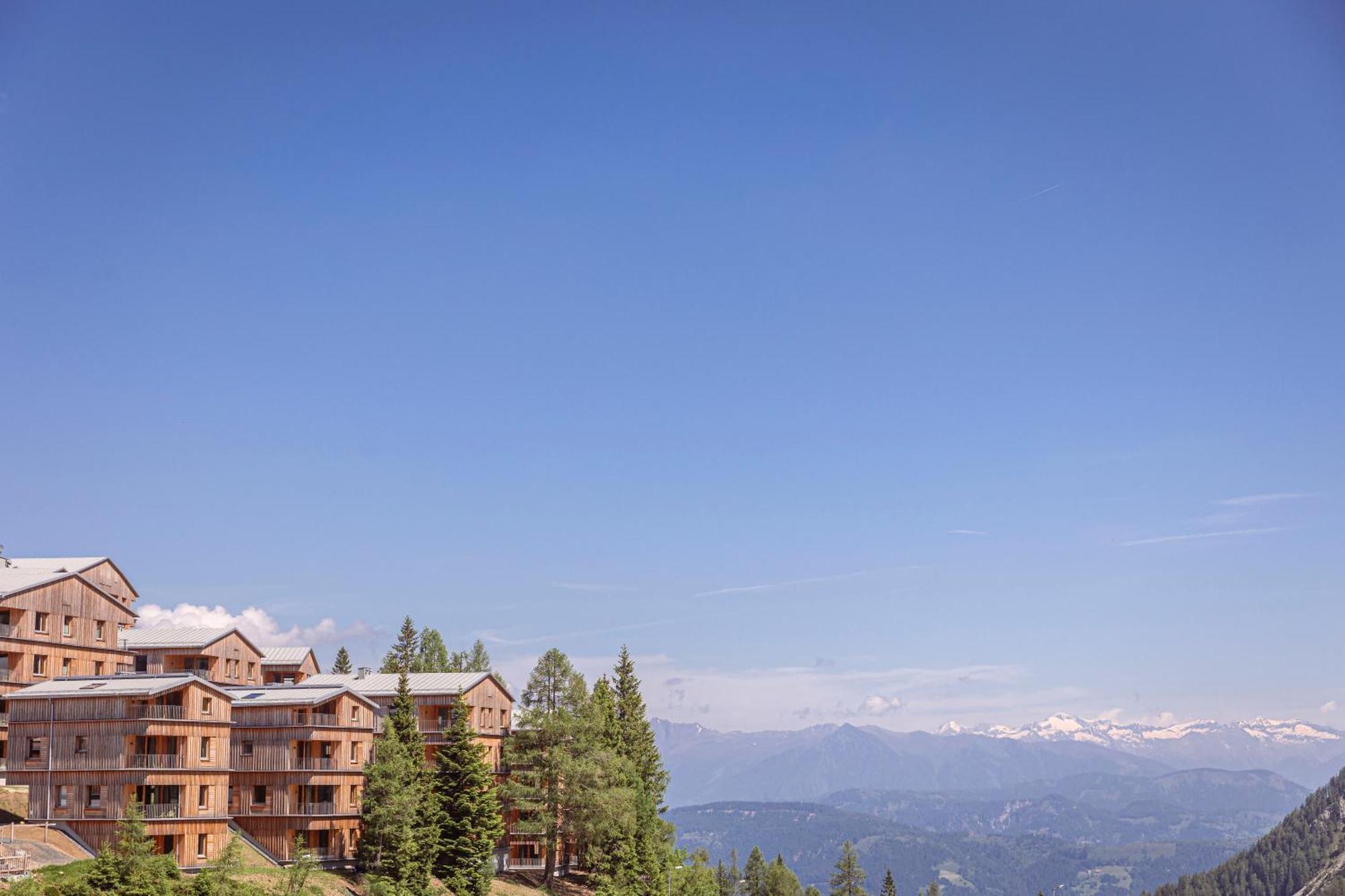 Almresort Sonnenalpe Nassfeld By Alps Resorts Buitenkant foto