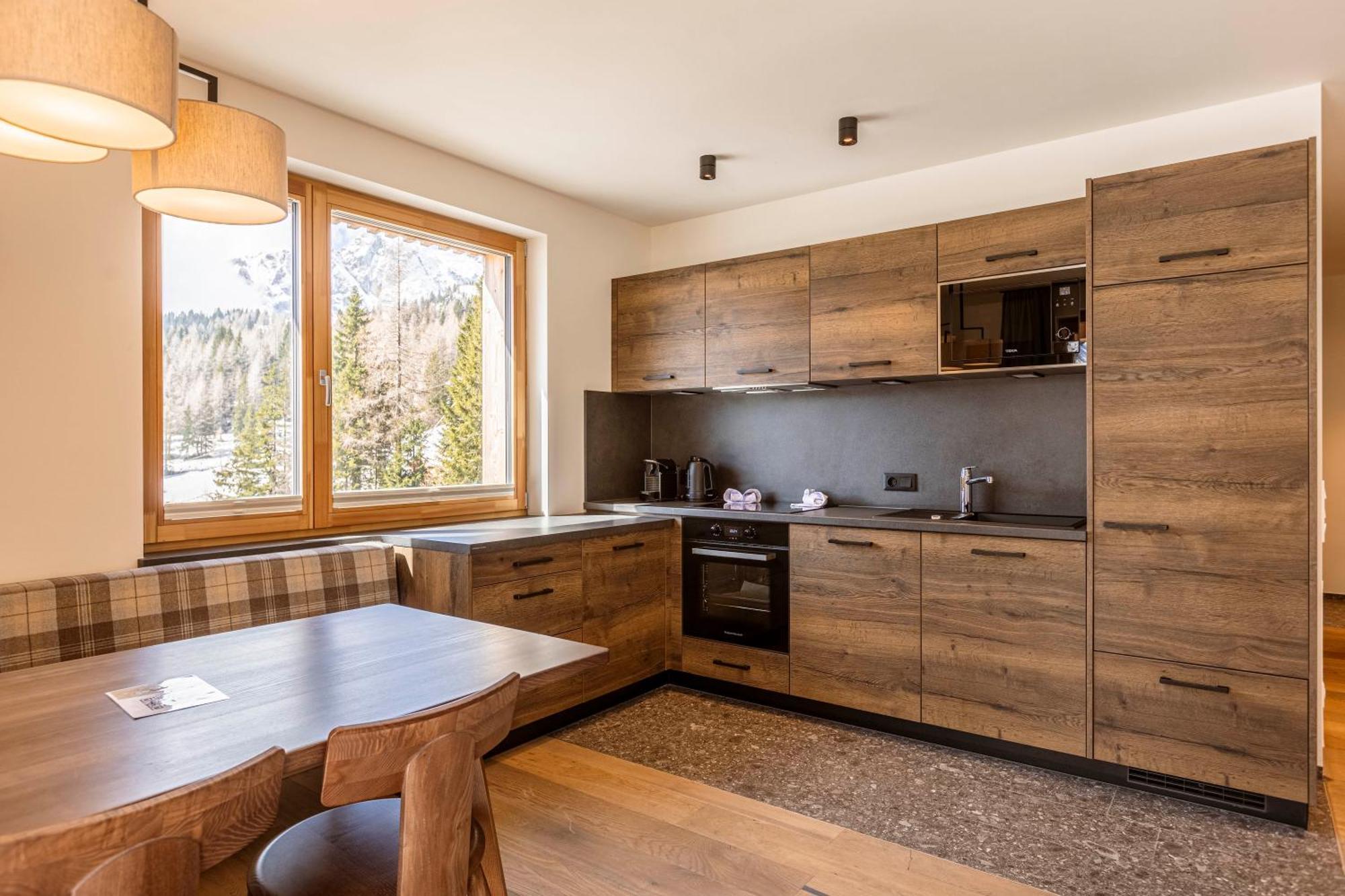 Almresort Sonnenalpe Nassfeld By Alps Resorts Buitenkant foto