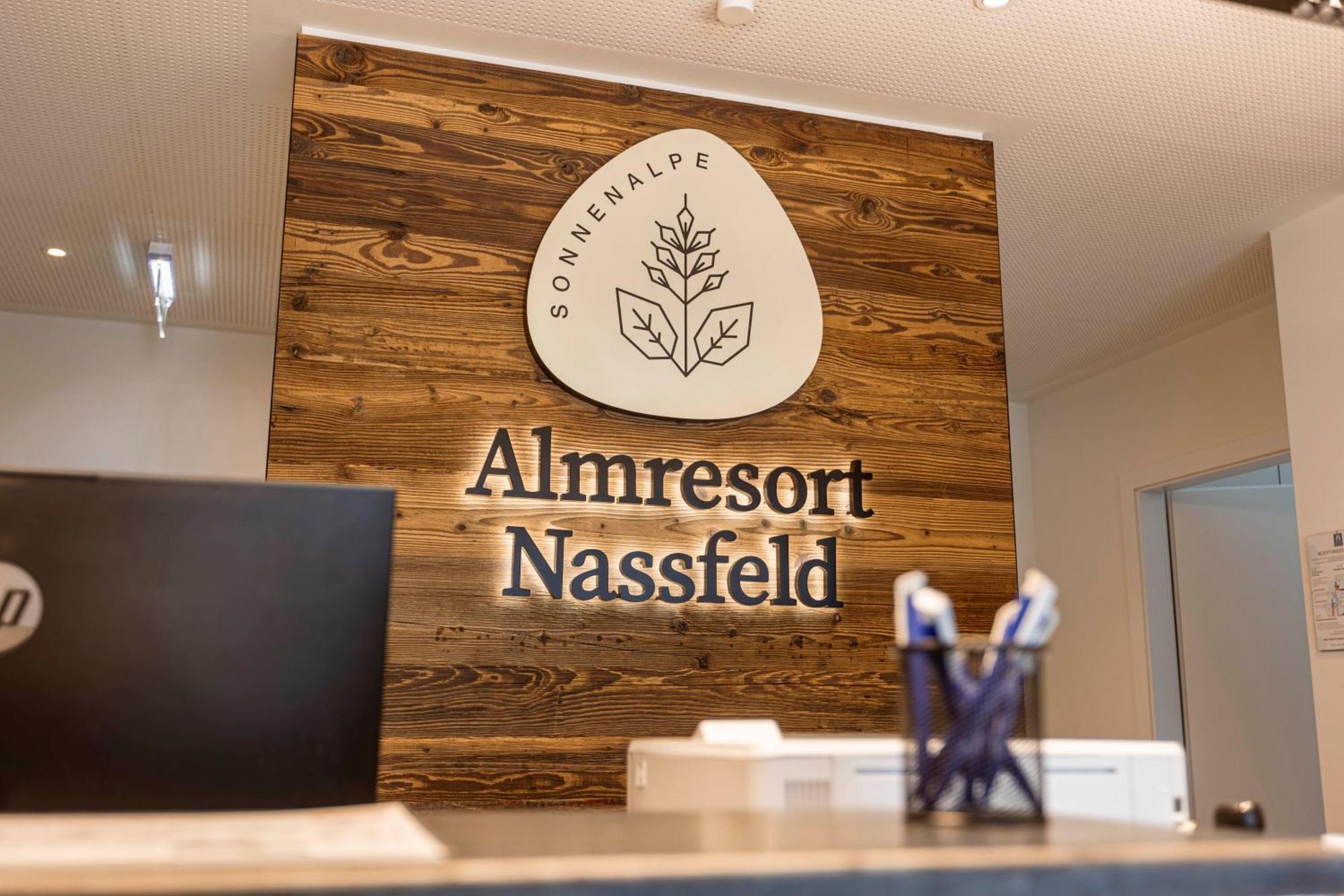 Almresort Sonnenalpe Nassfeld By Alps Resorts Buitenkant foto